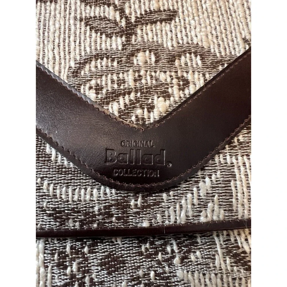 Ballard Collection Brown Envelope Chain Crossbody Floral Tapestry‎ Purse